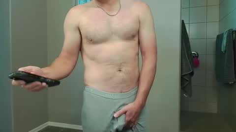 rshaw2891 online show from 04/12/26, 04:34