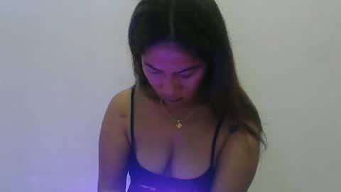 rub907356 online show from 03/18/26, 10:57