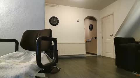 rubbertapper online show from 11/29/25, 12:24