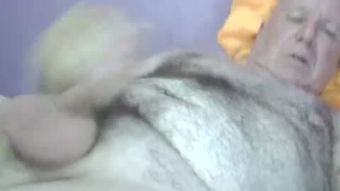 Snapshot of rubbing11 chatting on 06/06/26, 04:23 rubbing online show from 06/06/26, 04:23