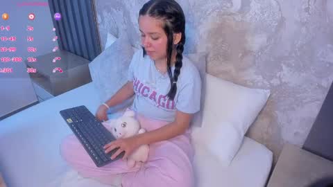 R U B B Y online show from 06/05/26, 04:30