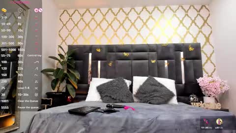 RubbyTaylor online show from 10/11/25, 12:04