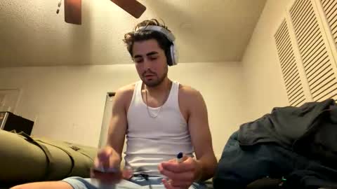 rubenzaragosa09 online show from 04/19/26, 12:59