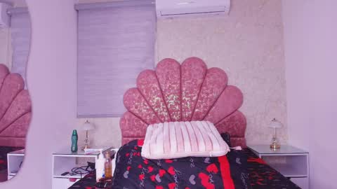 Snapshot of rubi_hops chatting on 04/29/26, 11:58 Rubi online show from 04/29/26, 11:58