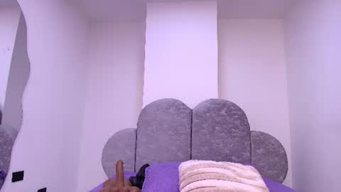Snapshot of rubi_hops chatting on 07/16/26, 12:00 Rubi online show from 07/16/26, 12:00