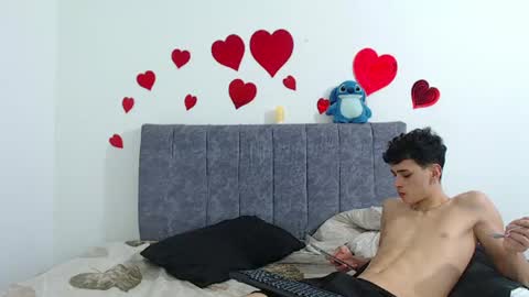 Snapshot of ruby__redd chatting on 07/17/26, 11:09 Ruby and Vanie online show from 07/17/26, 11:09