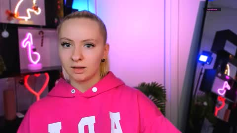 ruby frost online show from 01/08/26, 07:27