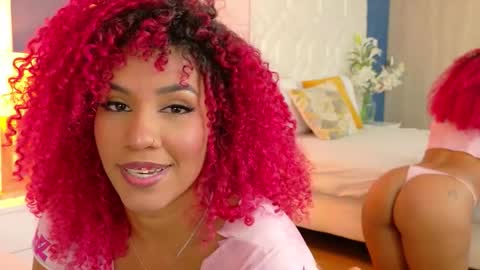 ruby_rogers_ online show from 11/20/25, 02:06