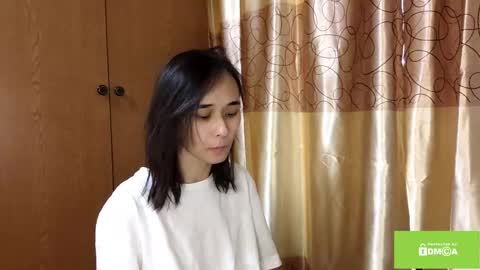 Snapshot of rubyejakobson chatting on 10/04/25, 07:28 Leslie online show from 10/04/25, 07:28