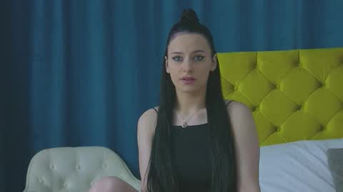 Snapshot of rubyhills chatting on 02/20/26, 06:37 Ruby online show from 02/20/26, 06:37