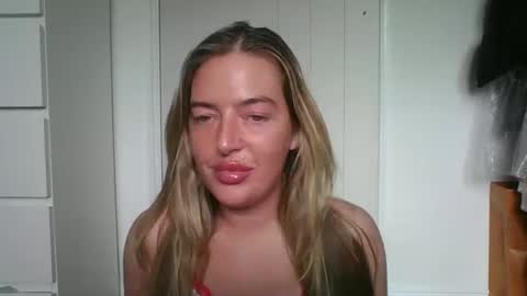 rubyredxxxoxxx online show from 05/16/26, 07:38