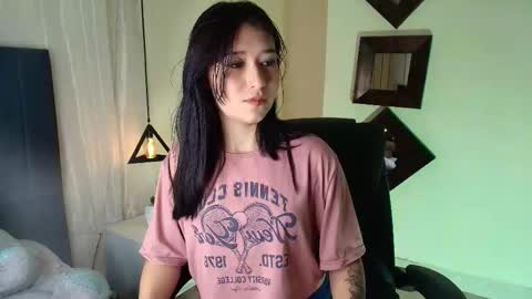 Snapshot of rubyvixxen_ chatting on 10/11/25, 03:28 Ruby online show from 10/11/25, 03:28