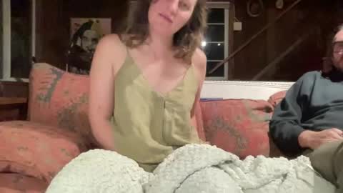 Snapshot of rubywavesback chatting on 10/26/25, 05:02 rubywavesback online show from 10/26/25, 05:02