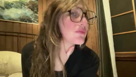 Snapshot of rubywavesback chatting on 02/20/26, 08:49 rubywavesback online show from 02/20/26, 08:49