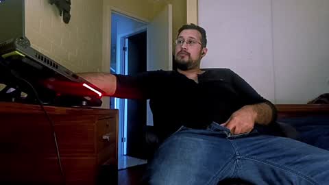  Ruck  online show from 01/03/25, 12:00