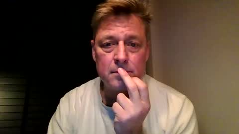 Snapshot of rudeski chatting on 12/04/24, 07:23 rudeski online show from 12/04/24, 07:23