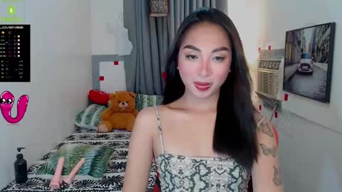 its me Sabel online show from 02/17/25, 09:03