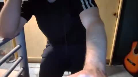 Snapshot of rugby_boy2000 chatting on 09/29/25, 06:24 rugby_boy2000 online show from 09/29/25, 06:24