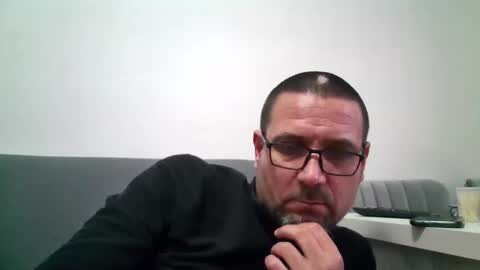 rul3ssuck online show from 02/13/25, 02:42