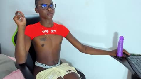 rumpelstiltskin_14 online show from 01/15/26, 10:42