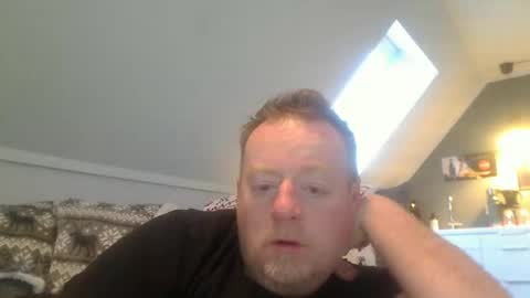 Snapshot of runepetter chatting on 02/27/25, 08:06 bignorwegian online show from 02/27/25, 08:06