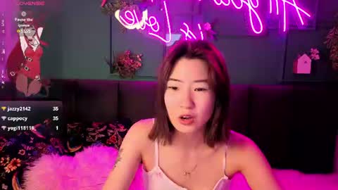 Runi online show from 06/20/26, 01:41
