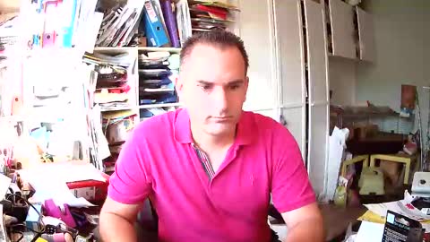 Snapshot of runner1978 chatting on 09/19/25, 06:37 runner1978 online show from 09/19/25, 06:37