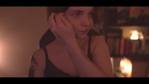 Elena online show from 11/14/25, 11:46