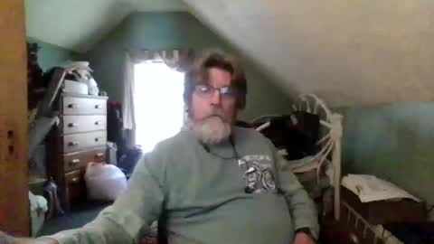 runningaround60 online show from 10/10/25, 06:18