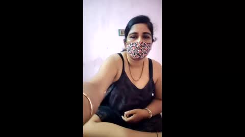 rupali_12 online show from 04/05/26, 02:03