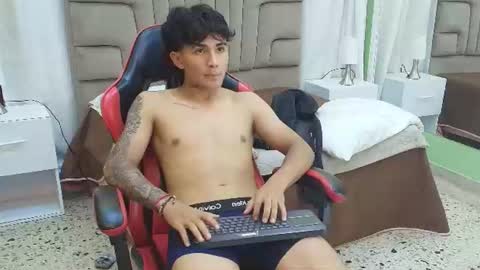 Snapshot of ruslan_marcel chatting on 07/06/26, 03:03 Ruslan Marcel online show from 07/06/26, 03:03