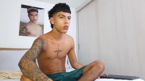  R U S S E L L  online show from 03/20/26, 06:02