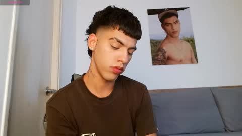  R U S S E L L  online show from 03/26/26, 02:28