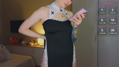 Snapshot of russian_sexy_girl5 chatting on 03/04/25, 06:18 Mary online show from 03/04/25, 06:18