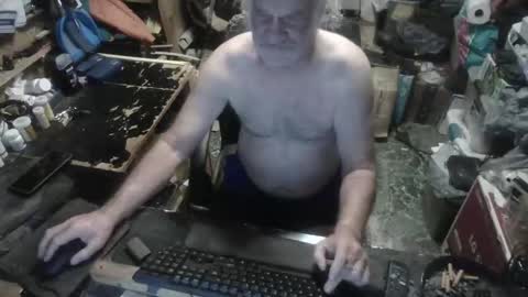 Russtenail21 online show from 09/16/25, 07:42