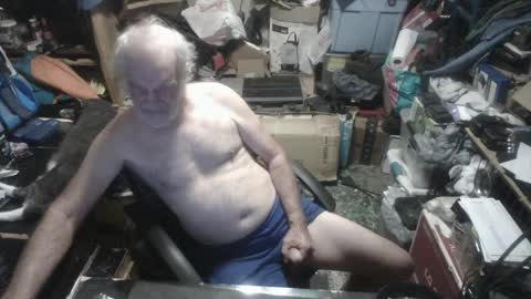 Russtenail21 online show from 09/18/25, 08:11