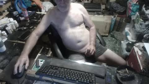 Russtenail21 online show from 09/22/25, 04:31