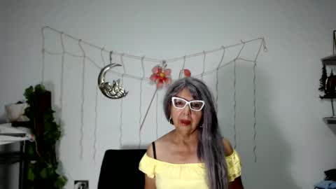 ruth_blue21 online show from 12/29/24, 12:20