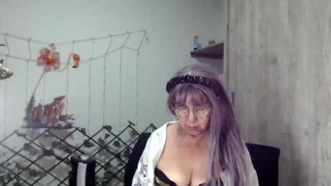 ruth_blue21 online show from 03/01/25, 05:31