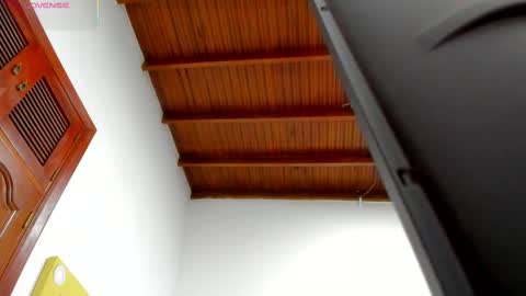 Ruth online show from 09/11/25, 12:27