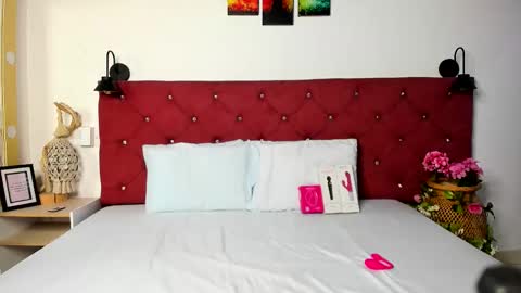 Ruth online show from 11/26/25, 01:12