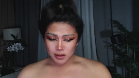 Samantha online show from 02/25/25, 12:25