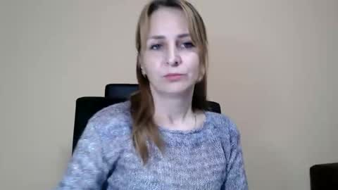 Snapshot of ruthpark chatting on 10/06/25, 08:56 Ruth online show from 10/06/25, 08:56