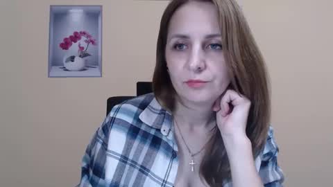 Snapshot of ruthpark chatting on 11/11/25, 07:25 Ruth online show from 11/11/25, 07:25