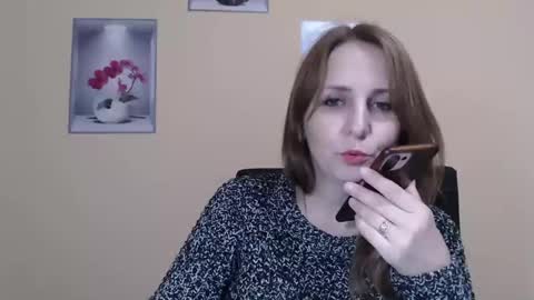 Snapshot of ruthpark chatting on 11/12/25, 07:03 Ruth online show from 11/12/25, 07:03