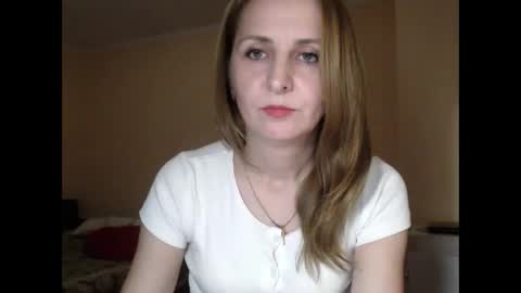 Snapshot of ruthpark chatting on 11/15/25, 07:10 Ruth online show from 11/15/25, 07:10