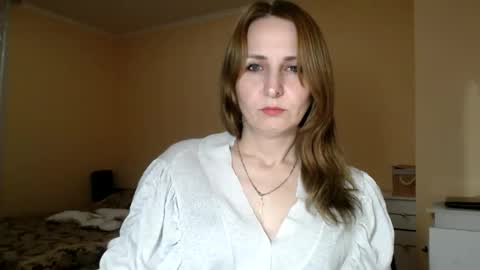 Snapshot of ruthpark chatting on 11/17/25, 06:03 Ruth online show from 11/17/25, 06:03