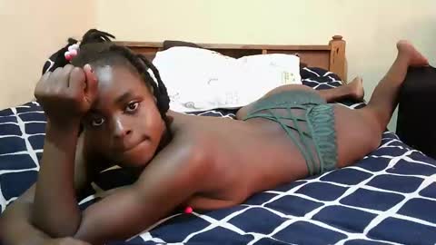 ruu_prettygal online show from 04/21/26, 07:03