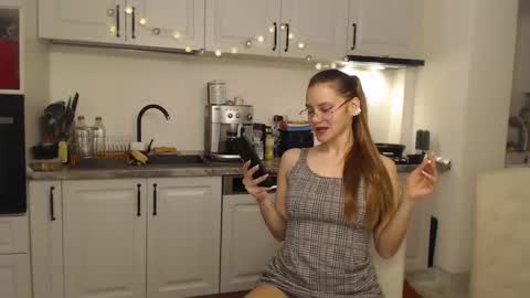 ruxandradanny online show from 12/19/24, 04:24