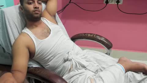 rwb17 online show from 10/19/25, 02:07